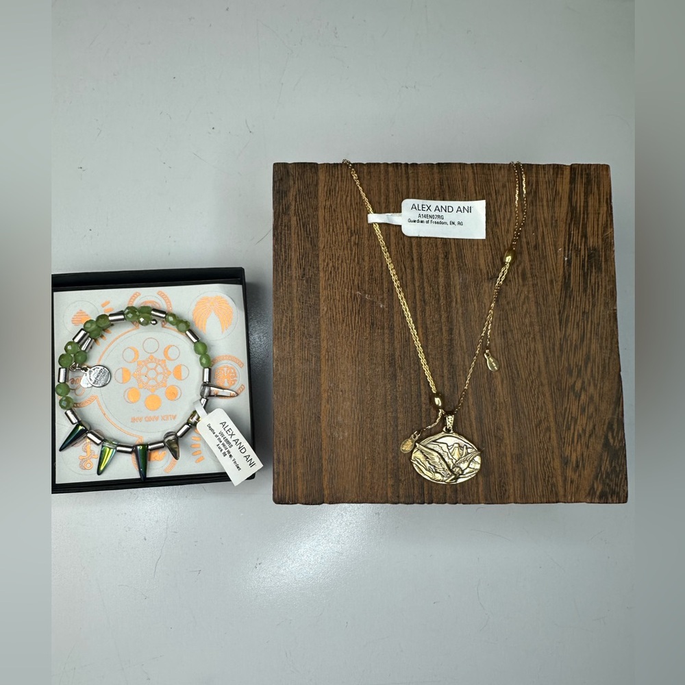 Alex and Ani 2 Lot:Guardian Of‎ Freedom Necklace &Green Spiked Wrap Bracelet NWT